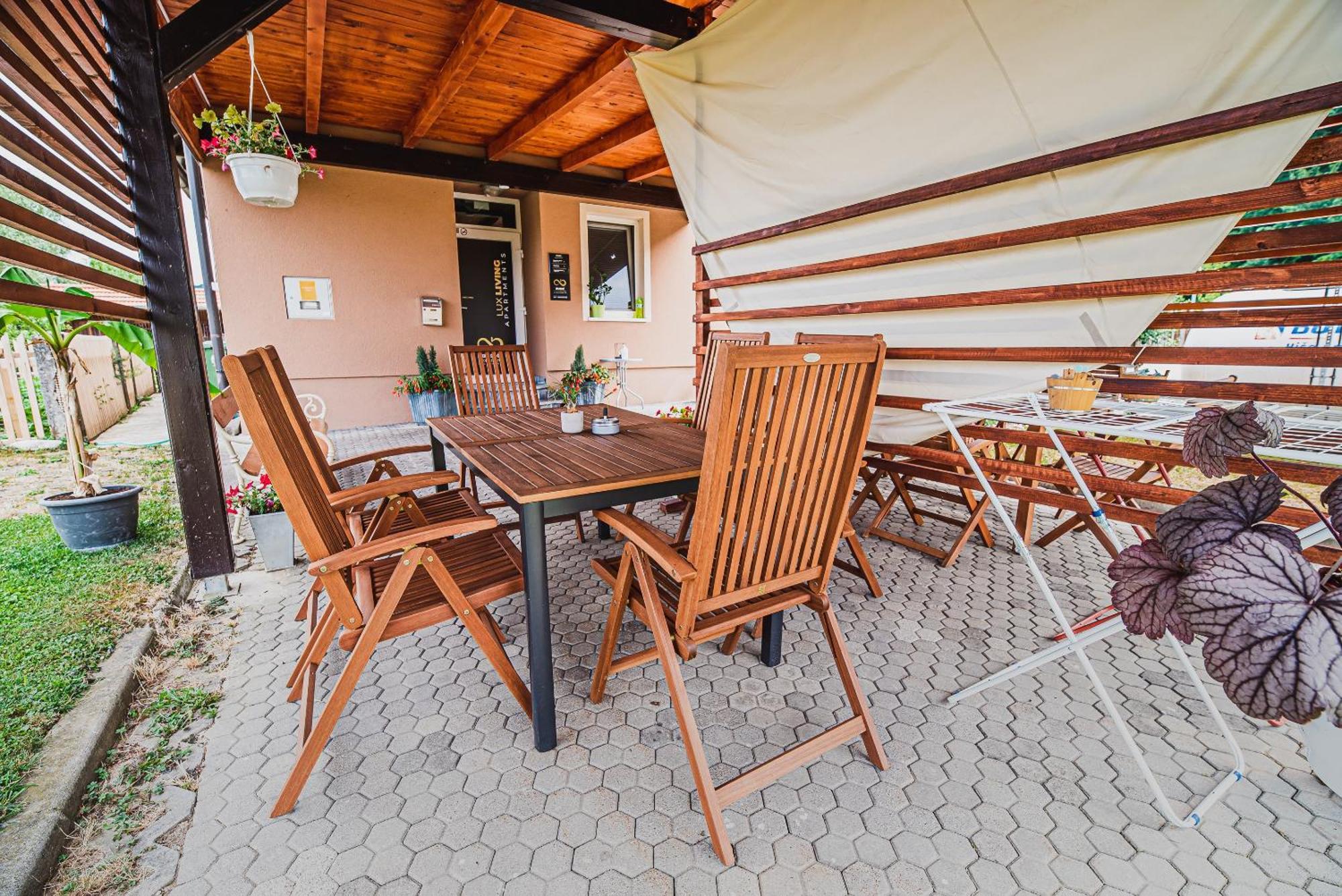 Lux Living Apartments Budic Near Terme Catez Brezice Phòng bức ảnh