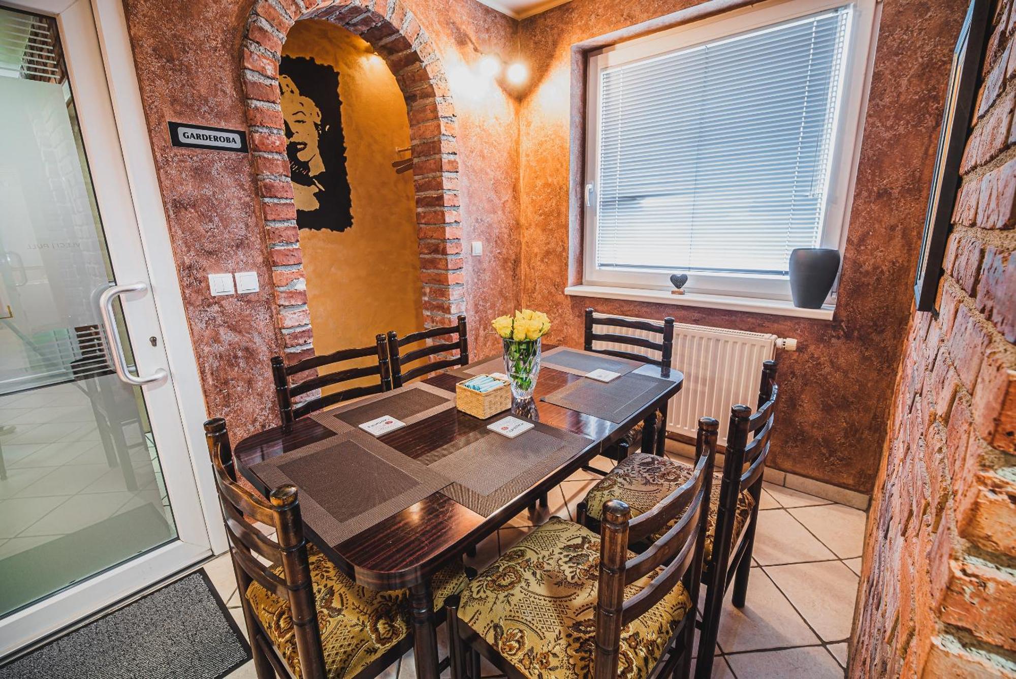 Lux Living Apartments Budic Near Terme Catez Brezice Phòng bức ảnh